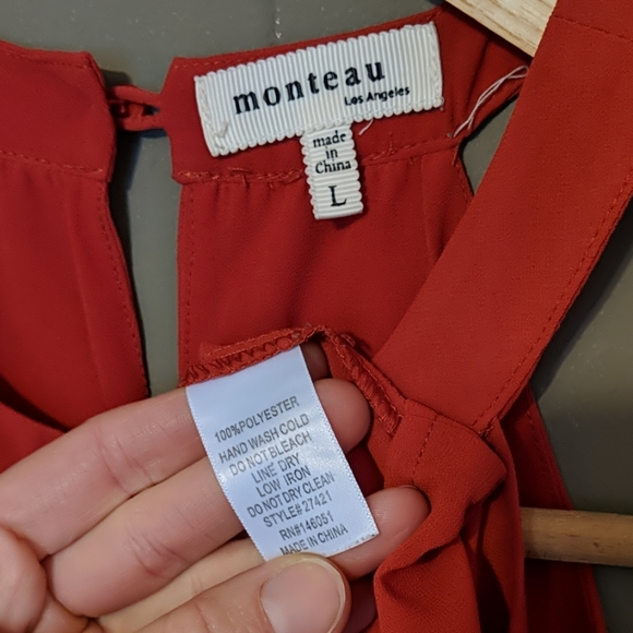 Monteau sleeveless sheer red top Sz L - Picture 4 of 6